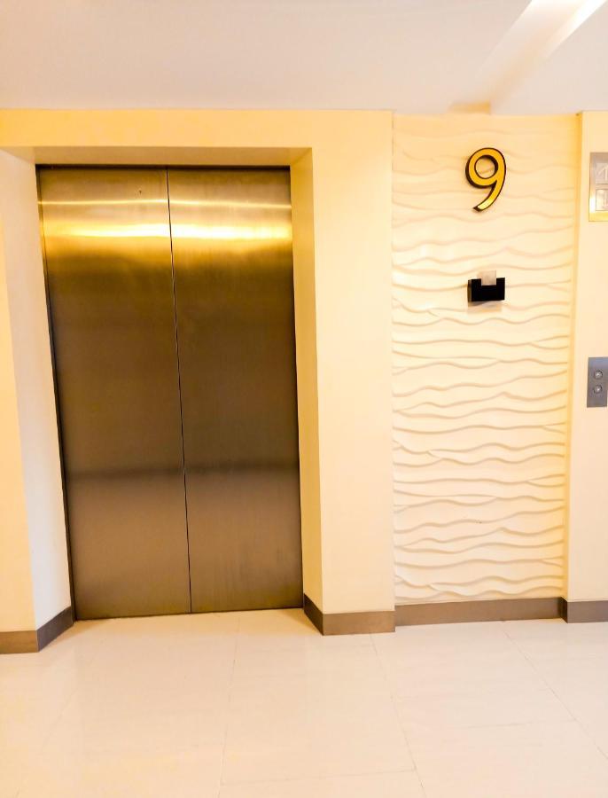 Shore 2 Residences 1Br Deluxe Room In Moa Complex Manille Extérieur photo