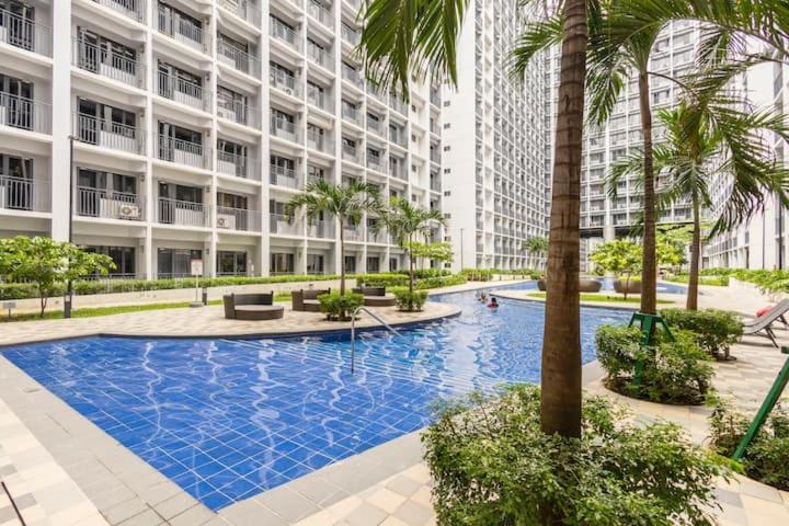 Shore 2 Residences 1Br Deluxe Room In Moa Complex Manille Extérieur photo