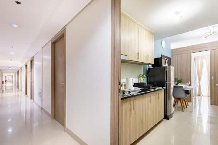 Shore 2 Residences 1Br Deluxe Room In Moa Complex Manille Extérieur photo